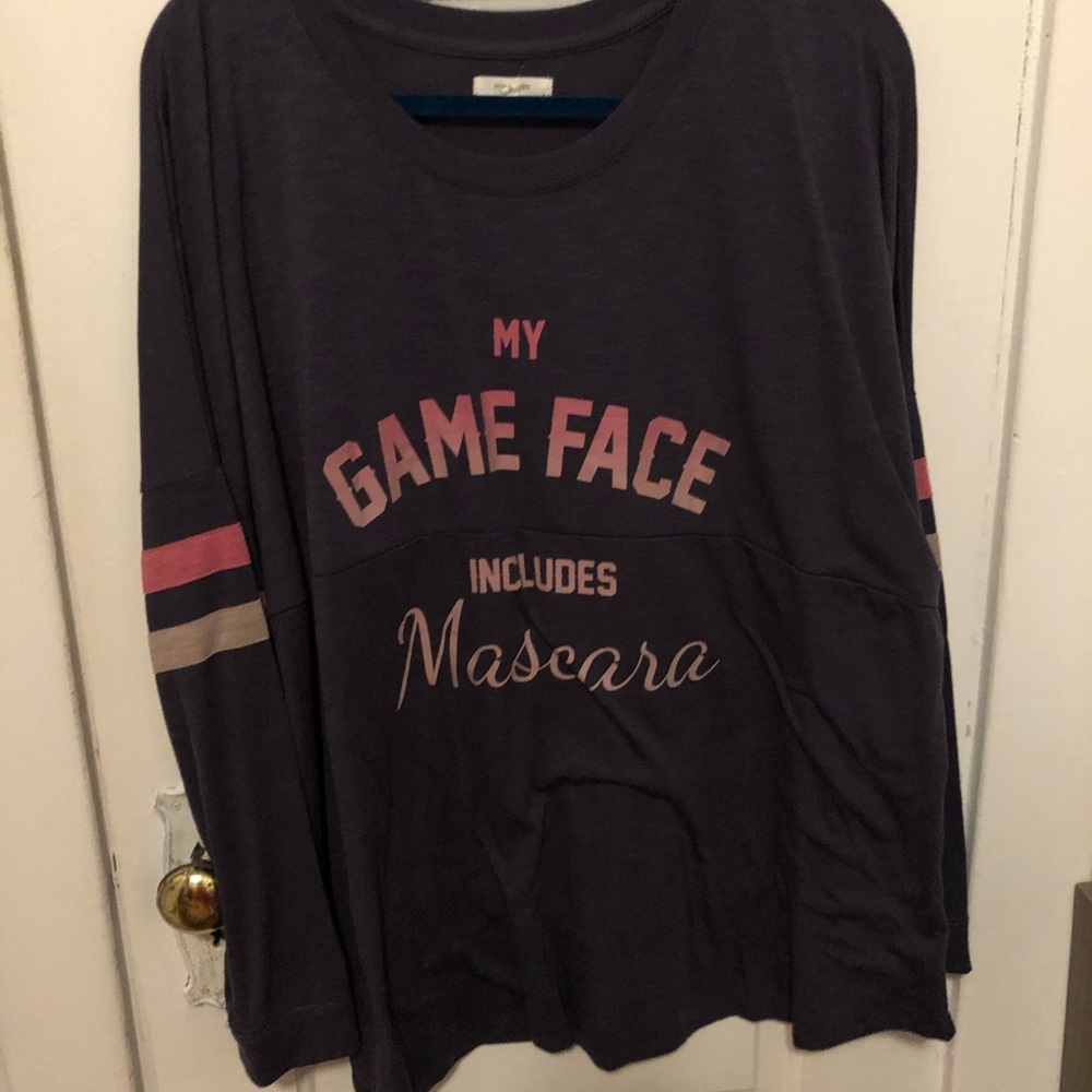 Cute long sleeve top